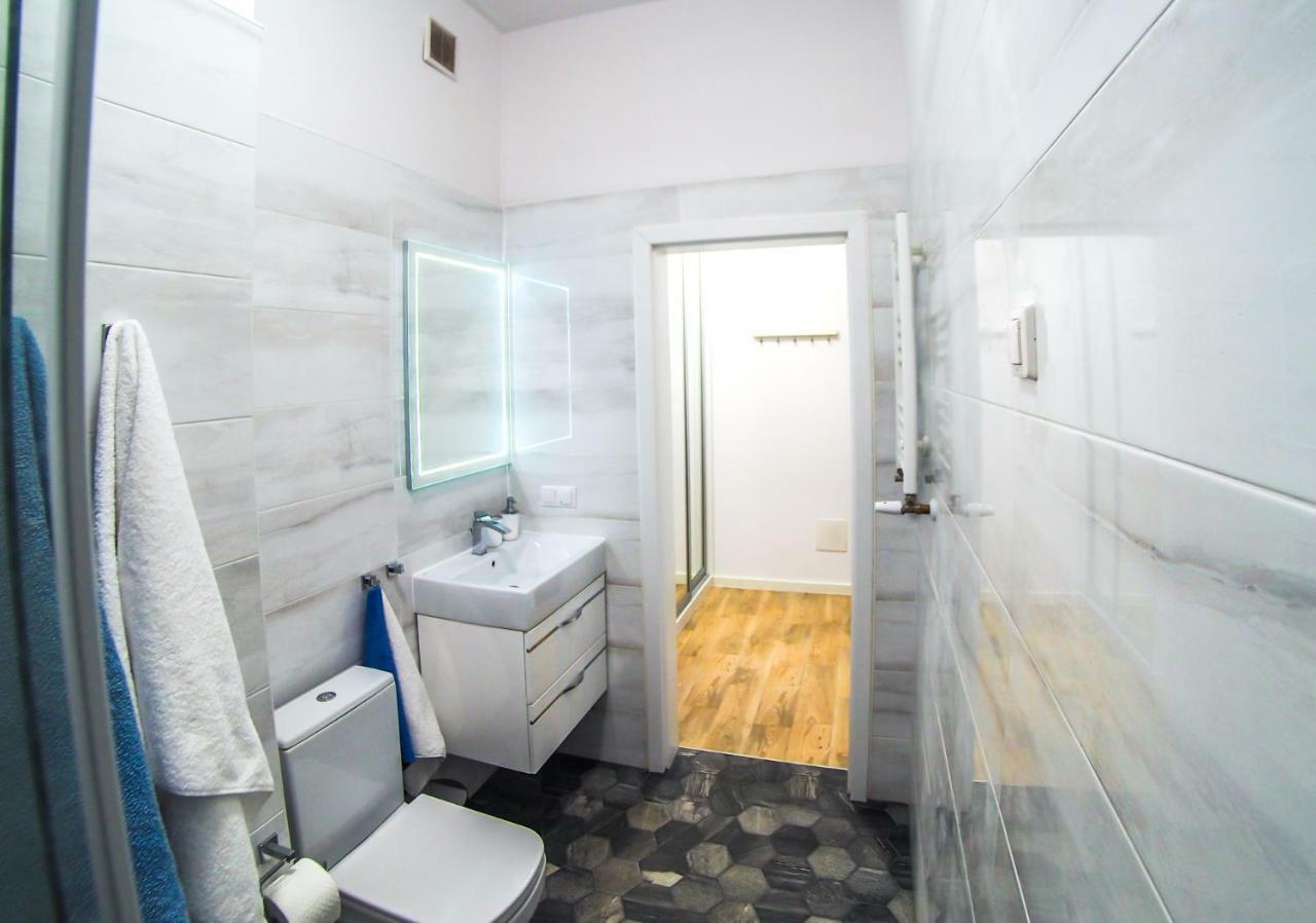 Cosmic Apartment Warszawa Eksteriør billede